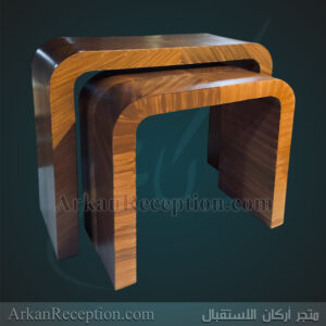 طاولة استقبال بتصميم مقوس معتق قشرة الجوز